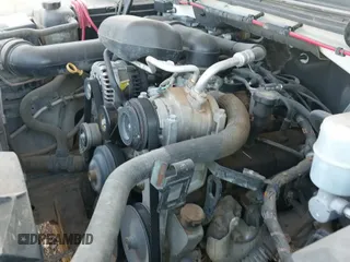 2008 Chevrolet Silverado 1500 Work Truck с VIN 1GCEC19X98Z303403, выставлен на аукционе IAAI как лот 42571491 с пробегом 214 042 миль миль и . История ставок и продаж доступна на DreamBid. Изображение 19.