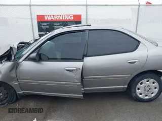 1998 Plymouth Neon z VIN 3P3ES47C1WT287352, wystawiony jako IAAI lot #41574574 z przebiegiem 99 281 mil mil oraz . Historia ofert i sprzedaży dostępna na DreamBid. Obrazek 14.