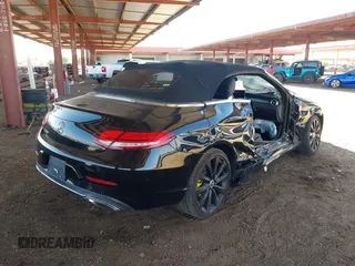 2019 Mercedes-Benz C 300 with VIN WDDWK8DB0KF776651, listed as a IAAI auction lot 42509259 with 28,061 mi miles and . Bid and sale history available at DreamBid. Image 4.