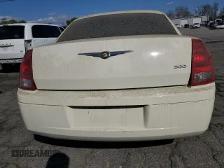 2006 Chrysler 300 with VIN 2C3KA43R06H281457, listed as a Copart auction lot 45376925 with 194,917 mi miles and Clean Title. Bid and sale history available at carsss.com. Image 6.