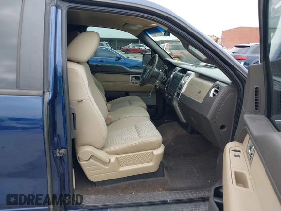 2009 Ford F-150 STX z VIN 1FTRX12889KB36180, wystawiony jako IAAI lot #42417491 z przebiegiem 142 973 mil mil oraz . Historia ofert i sprzedaży dostępna na DreamBid. Obrazek 5.