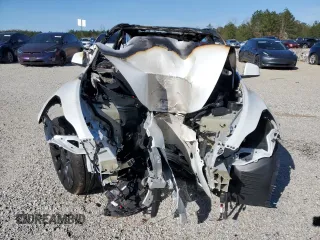 2024 Tesla Model Y Performance z VIN 7SAYGDEF5RF183755, wystawiony jako Copart lot #47230175 z przebiegiem Nie podano mil oraz Szkoda całkowita • Salvage title. Historia ofert i sprzedaży dostępna na DreamBid. Obrazek 5.