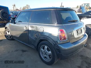 2010 MINI Hardtop with VIN WMWMF3C55ATZ65328, listed as a IAAI auction lot 42009862 with 109,123 mi miles and . Bid and sale history available at DreamBid. Image 3.