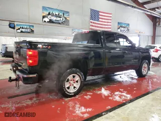 2018 Chevrolet Silverado 1500 LT with VIN 1GCVKREC9JZ298035, listed as a Copart auction lot 45451295 with 101,864 mi miles and Salvage Title. Bid and sale history available at carsss.com. Image 3.