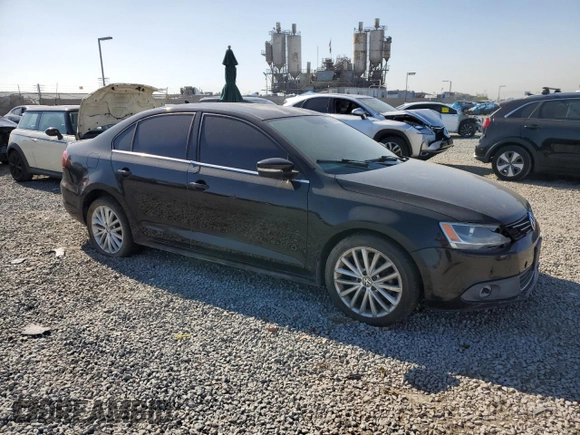 2012 Volkswagen Jetta SEL с VIN 3VWLP7AJ6CM304716, выставлен на аукционе Copart как лот 52634745 с пробегом 195 088 миль миль и Чистый • Clean title. История ставок и продаж доступна на DreamBid. Изображение 4.