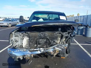 2003 Chevrolet Silverado 2500HD LS with VIN 1GCHK23193F225757, listed as a IAAI auction lot 41523124 with 281,755 mi miles. Bid and sale history available at carsss.com. Image 12.