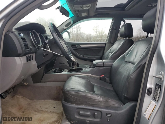 2006 Toyota 4Runner SR5 with VIN JTEBT14R968029534, listed as a Copart auction lot 52741625 with 277,417 mi miles and Clean Title. Bid and sale history available at carsss.com. Image 7.