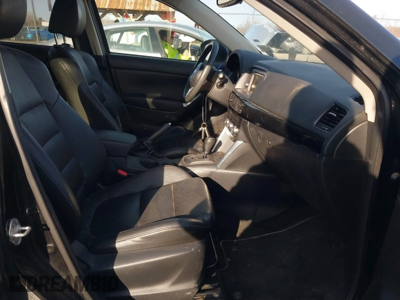 2013 Mazda CX-5 Grand Touring with VIN JM3KE4DE8D0151219, listed as a IAAI auction lot 41784657 with 177,903 mi miles. Bid and sale history available at carsss.com. Image 5.