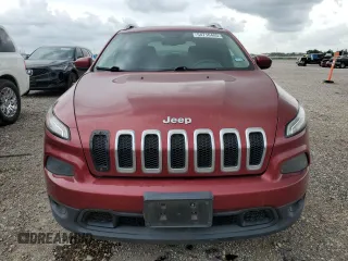 2015 Jeep Cherokee Latitude with VIN 1C4PJLCS7FW671262, listed as a Copart auction lot 54716405 with 172,085 mi miles and Clean Title. Bid and sale history available at carsss.com. Image 5.