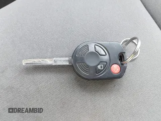 2016 Ford Escape SE z VIN 1FMCU0GX7GUC39581, wystawiony jako IAAI lot #41723962 z przebiegiem 102 568 mil mil oraz . Historia ofert i sprzedaży dostępna na DreamBid. Obrazek 11.