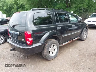 2007 Dodge Durango SLT z VIN 1D8HD48PX7F508243, wystawiony jako IAAI lot #42447412 z przebiegiem 195 980 mil mil oraz . Historia ofert i sprzedaży dostępna na DreamBid. Obrazek 4.