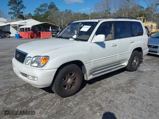 2002 Lexus LX 470 with VIN JTJHT00W123522570, listed as a IAAI auction lot 41739017 with 266,396 mi miles. Bid and sale history available at carsss.com. Image 17.