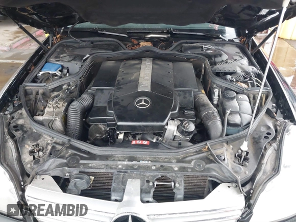 2006 Mercedes-Benz CLS 500 z VIN WDDDJ75X56A045909, wystawiony jako IAAI lot #41861720 z przebiegiem 127 719 mil mil oraz . Historia ofert i sprzedaży dostępna na DreamBid. Obrazek 10.