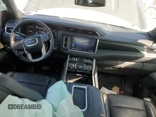 2021 GMC Yukon XL Denali with VIN 1GKS2JKL3MR397757, listed as a Copart auction lot 42975535 with 46,946 mi miles and Salvage Title. Bid and sale history available at carsss.com. Image 8.