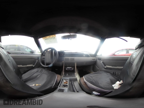 1993 Ford Mustang с VIN 1FACP44M3PF212921, выставлен на аукционе IAAI как лот 42337259 с пробегом 11 452 миль миль и . История ставок и продаж доступна на DreamBid. Изображение 18.