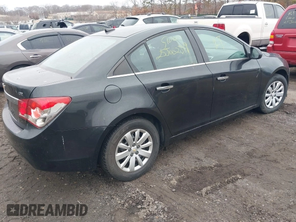 2011 Chevrolet Cruze LTZ with VIN 1G1PH5S92B7110986, listed as a IAAI auction lot 41735319 with Not Provided miles and . Bid and sale history available at DreamBid. Image 4.