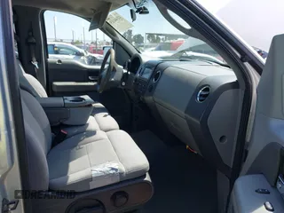 2005 Ford F-150 XLT z VIN 1FTPW12525KC85839, wystawiony jako IAAI lot #42344165 z przebiegiem 133 772 mil mil oraz . Historia ofert i sprzedaży dostępna na DreamBid. Obrazek 5.