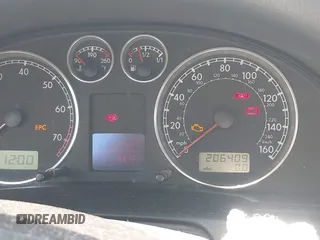 2003 Volkswagen Passat GLS z VIN WVWPD63B93P282332, wystawiony jako IAAI lot #42710298 z przebiegiem 206 409 mil mil oraz . Historia ofert i sprzedaży dostępna na DreamBid. Obrazek 7.