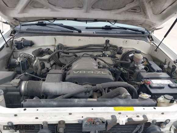 2004 Toyota Sequoia SR5 with VIN 5TDZT34A44S234566, listed as a IAAI auction lot 41594779 with 249,820 mi miles. Bid and sale history available at carsss.com. Image 10.