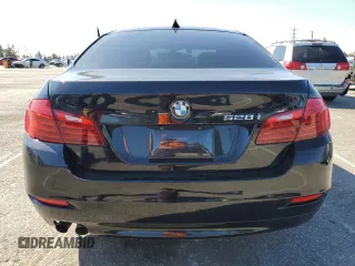 2015 BMW 5 Series 528i z VIN WBA5A5C58FD519965, wystawiony jako Copart lot #49333285 z przebiegiem 113 693 mil mil oraz Szkoda całkowita • Salvage title. Historia ofert i sprzedaży dostępna na DreamBid. Obrazek 6.