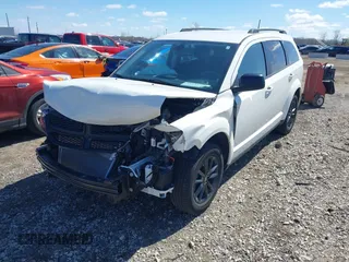 2020 Dodge Journey SE Value with VIN 3C4PDCABXLT265228, listed as a IAAI auction lot 41843599 with 53,797 mi miles and . Bid and sale history available at carsss.com. Image 17.