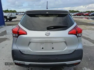 2020 Nissan Kicks SR z VIN 3N1CP5DV7LL532884, wystawiony jako Copart lot #58749755 z przebiegiem 78 846 mil mil oraz Czysty tytuł • Clean title. Historia ofert i sprzedaży dostępna na DreamBid. Obrazek 6.