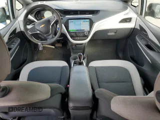2017 Chevrolet Bolt EV LT z VIN 1G1FW6S08H4187204, wystawiony jako Copart lot #47278955 z przebiegiem 167 654 mil mil oraz Szkody całkowita. Historia ofert i sprzedaży dostępna na DreamBid. Obrazek 8.
