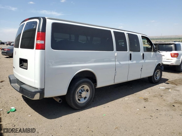 2018 Chevrolet Express Passenger LT with VIN 1GAZGPFG7J1314796, listed as a Copart auction lot 54323524 with 0 mi miles and Salvage Title. Bid and sale history available at carsss.com. Image 3.