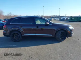 2019 Audi Q7 Prestige с VIN WA1VAAF73KD042987, выставлен на аукционе IAAI как лот 41744318 с пробегом 52 581 миль миль и . История ставок и продаж доступна на DreamBid. Изображение 13.