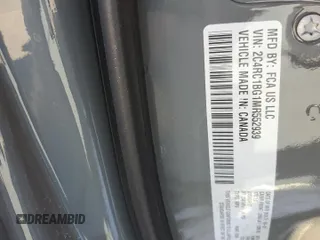 2021 Chrysler Pacifica Touring L with VIN 2C4RC1BG1MR552939, listed as a Copart auction lot 45279645 with 67,229 mi miles and Salvage Title. Bid and sale history available at DreamBid. Image 15.