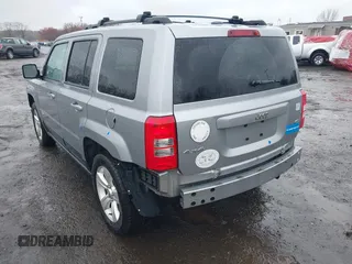 2015 Jeep Patriot High Altitude with VIN 1C4NJRFB2FD292056, listed as a IAAI auction lot 42016017 with 80,462 mi miles and . Bid and sale history available at carsss.com. Image 18.