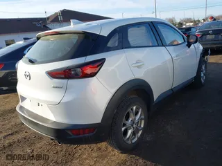 2020 Mazda CX-3 Sport with VIN JM1DKFB79L1473323, listed as a IAAI auction lot 41768913 with 48,644 mi miles. Bid and sale history available at carsss.com. Image 4.