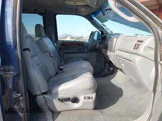 2004 Ford F-350 XL z VIN 1FTSW31P24EC41068, wystawiony jako IAAI lot #41962988 z przebiegiem 145 562 mil mil oraz . Historia ofert i sprzedaży dostępna na DreamBid. Obrazek 5.