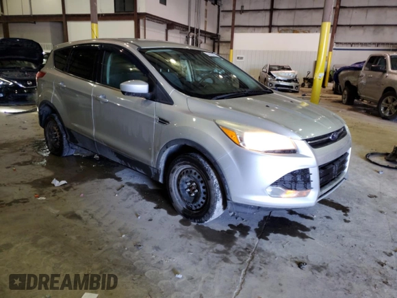 2013 Ford Escape SE с VIN 1FMCU0GX3DUB89970, выставлен на аукционе Copart как лот 89129775 с пробегом 141 223 миль миль и На запчасти • Non repairable. История ставок и продаж доступна на DreamBid. Изображение 4.