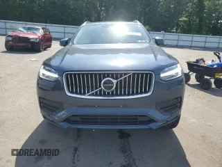 2022 Volvo XC90 Momentum with VIN YV4A22PKXN1867907, listed as a Copart auction lot 61944575 with 41,249 mi miles and Salvage title. Bid and sale history available at DreamBid. Image 5.