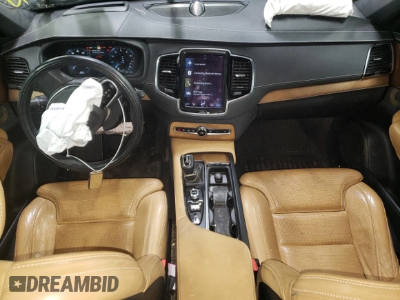 2016 Volvo XC90 with VIN YV4A22PN2G1003480, listed as a Copart auction lot 88038065 with 90,245 mi miles and Salvage Title. Bid and sale history available at DreamBid. Image 8.