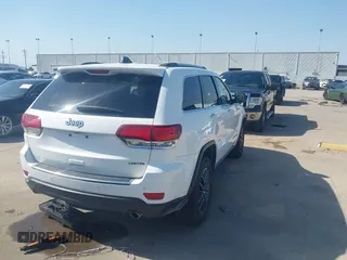 2020 Jeep Grand Cherokee Limited with VIN 1C4RJEBG0LC265886, listed as a IAAI auction lot 42007296 with 98,697 mi miles and . Bid and sale history available at DreamBid. Image 4.