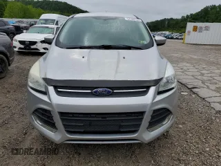2014 Ford Escape SE with VIN 1FMCU9GX8EUC48467, listed as a Copart auction lot 57269155 with 148,611 mi miles and Salvage title. Bid and sale history available at DreamBid. Image 5.
