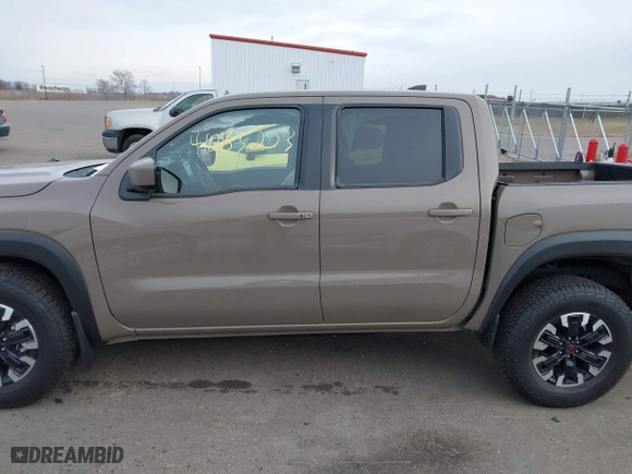 2024 Nissan Frontier PRO-4X with VIN 1N6ED1EK5RN653351, listed as a IAAI auction lot 41083223 with 4,423 mi miles. Bid and sale history available at carsss.com. Image 14.