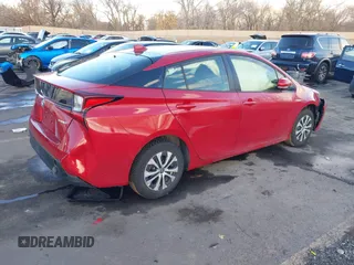 2020 Toyota Prius LE with VIN JTDL9RFU0L3022049, listed as a IAAI auction lot 41133635 with 60,977 mi miles and . Bid and sale history available at DreamBid. Image 4.