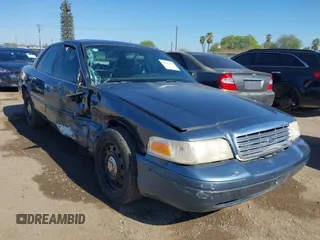 2008 Ford Police Interceptor z VIN 2FAFP71V18X119834, wystawiony jako IAAI lot #41867095 z przebiegiem 219 780 mil mil oraz . Historia ofert i sprzedaży dostępna na DreamBid. Obrazek 1.
