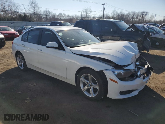 2015 BMW 3 Series 328i xDrive с VIN WBA3B5C53FP654421, выставлен на аукционе Copart как лот 48390165 с пробегом 92 338 миль миль и На запчасти • Non repairable. История ставок и продаж доступна на DreamBid. Изображение 4.