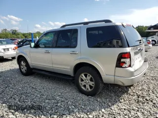 2010 Ford Explorer XLT z VIN 1FMEU7DE2AUA82828, wystawiony jako Copart lot #60664435 z przebiegiem 118 715 mil mil oraz Czysty tytuł • Clean title. Historia ofert i sprzedaży dostępna na DreamBid. Obrazek 2.