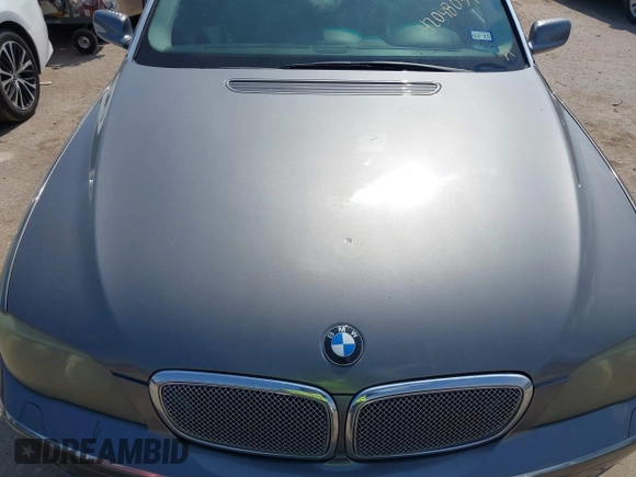 2008 BMW 7 Series 750Li with VIN WBAHN83568DT78271, listed as a IAAI auction lot 42048031 with 160,065 mi miles and . Bid and sale history available at carsss.com. Image 10.