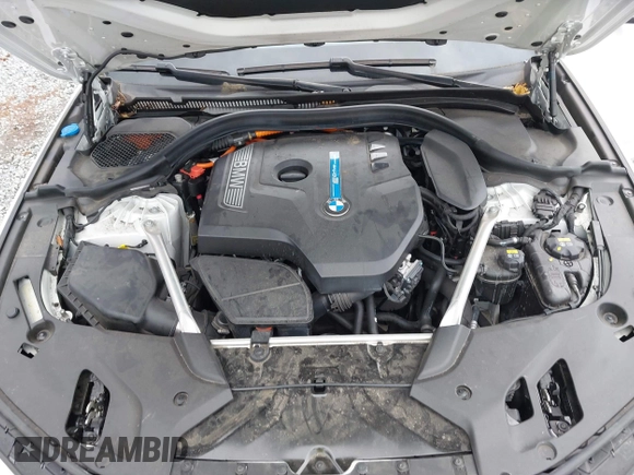 2019 BMW 5 Series 530e with VIN WBAJA9C57KB389401, listed as a IAAI auction lot 42565098 with 52,343 mi miles and . Bid and sale history available at DreamBid. Image 10.