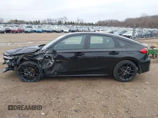 2025 Honda Civic Sport z VIN 19XFL2H80SE012246, wystawiony jako IAAI lot #41864313 z przebiegiem 1579 mil mil oraz . Historia ofert i sprzedaży dostępna na DreamBid. Obrazek 15.