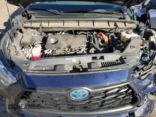 2021 Toyota Highlander Hybrid Limited with VIN 5TDXBRCH7MS048435, listed as a Copart auction lot 47585725 with 104,197 mi miles and Salvage title. Bid and sale history available at DreamBid. Image 12.