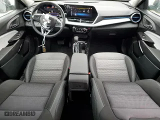 2025 Chevrolet Trax LT with VIN KL77LHEP9SC102793, listed as a Copart auction lot 54442205 with 3,730 mi miles and Salvage Title. Bid and sale history available at carsss.com. Image 8.