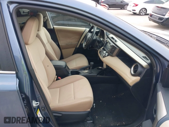 2013 Toyota RAV4 XLE with VIN 2T3RFREV7DW113833, listed as a IAAI auction lot 41545018 with 189,080 mi miles. Bid and sale history available at carsss.com. Image 5.