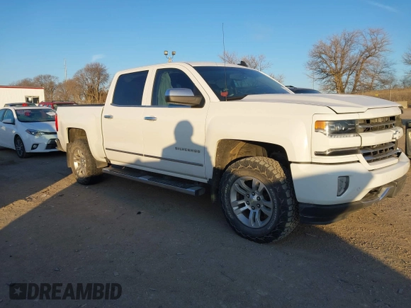 2016 Chevrolet Silverado 1500 LTZ with VIN 3GCUKSEJ2GG324890, listed as a IAAI auction lot 41141398 with 193,362 mi miles. Bid and sale history available at carsss.com. Image 1.